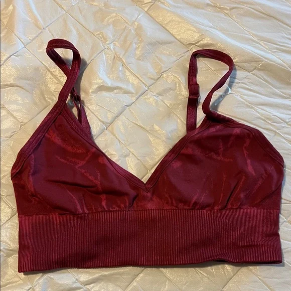 Lululemon red acid wash sports bra - Picture 1 of 3